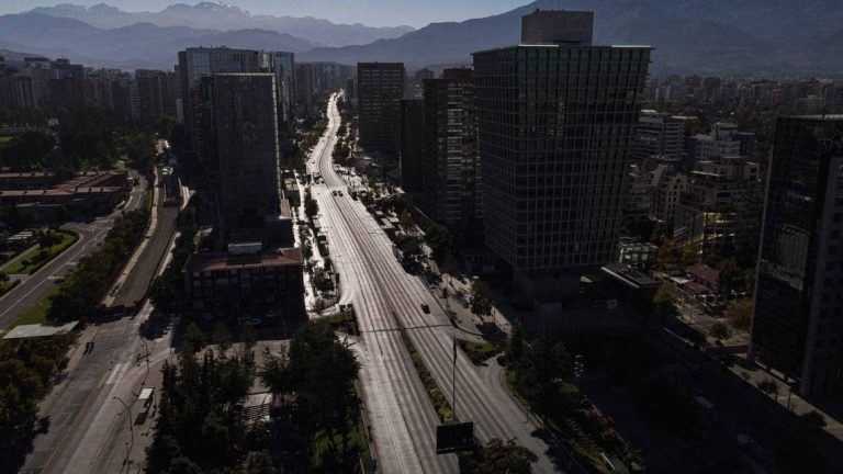 Chile aplazaría las elecciones de constituyentes para mayo ...