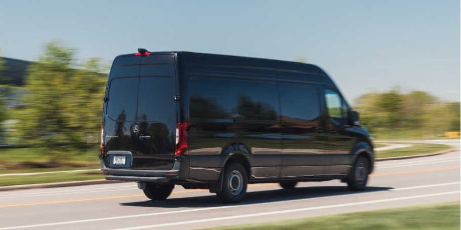 Mercedes Benz 2500 eSprinter Cargo Van 170″ HO, 2025