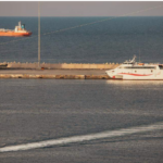 EEUU afirma que “no está bloqueando” el estrecho de Ormuz sino sólo los puertos de Irán