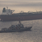 Irán califica de «piratería» el bloqueo de EE.UU. a sus puertos y amenaza con «poderosa» respuesta si continúa