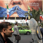 Irán desafía a EEUU a elegir entre un “mal acuerdo” o una operación militar “imposible”