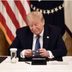 Trump obtiene acuerdo que prohíbe al IRS investigar a su familia y empresas