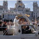 Baño de multitudes para el papa: 1.2 millones personas acuden a misa en Madrid