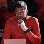 Brasileño Tiago Splitter deja a los Blazers por Chicago y se convierte en el primer coach latinoamericano en la NBA