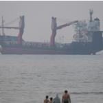 EEUU lanza ataques contra Irán tras acusarlo de agredir barcos comerciales en Ormuz