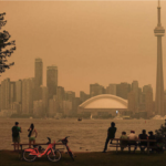 Más de 200 incendios sin control en Canadá: el humo alcanza el noreste de EEUU y afecta a millones