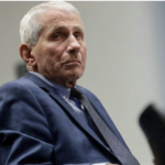 Comité del Senado de EEUU declara en desacato al ex responsable de la lucha anticovid Anthony Fauci