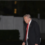 Trump toca fondo: solo 33% aprueba su gestión rumbo a las elecciones de noviembre