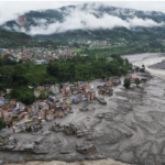 Al menos 273 muertos y más de 1,300 desaparecidos tras los deslaves entre Nepal y el Tíbet