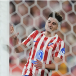 Atlético de Madrid rechaza traspaso de Julián Álvarez al Barcelona de forma unánime