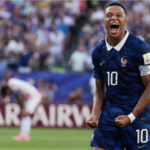 ¿Guerra por el Balón de Oro? Mbappé habla de Messi y su verdadera relación con Dembélé