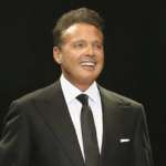 «El Sol» vuelve a los escenarios: Luis Miguel sorprende a sus fans con anuncio de una nueva gira para 2027