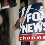 Trump arremete contra Fox, su cadena favorita, y la acusa de cubrir más a los demócratas