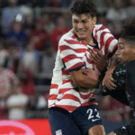 Estados Unidos doblegó 1-0 a Canadá para firmar una fecha FIFA impecable