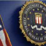 Ex empleados del FBI que investigaban a Trump presentan demanda por despido ‘ilegal’