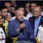 Lula celebra triunfo sobre Bolsonaro en Brasil: «Fue una derrota al negacionismo»