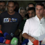 Flávio Bolsonaro y familia recibirán visas EEUU tras abandonar Brasil luego de derrota electoral