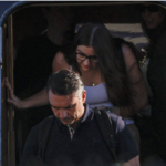 Flávio Bolsonaro llega a Miami tras huir de Brasil. Se enfrenta a una investigación penal